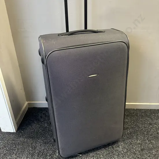 Grey Tripp Unisex Suitcase Adult Business Wheeled H77,W50cm.