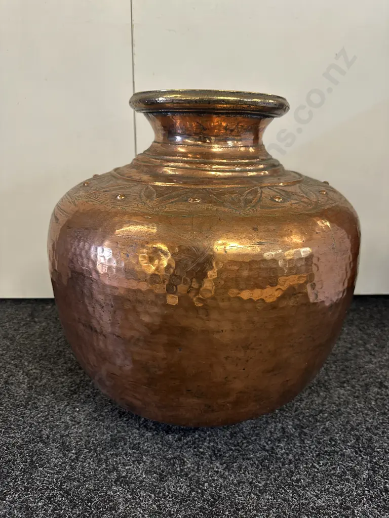 Vintage Decorative Copper & Brass Detailed Pot With Relief Leaf Pattern H57cm. Image 1++