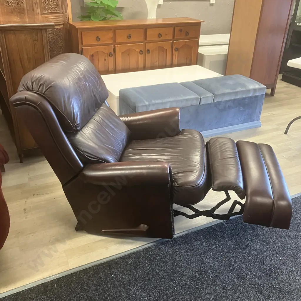 Moran Chocolate Brown Leather Recliner (Top Of Seat Marked) Image 1++