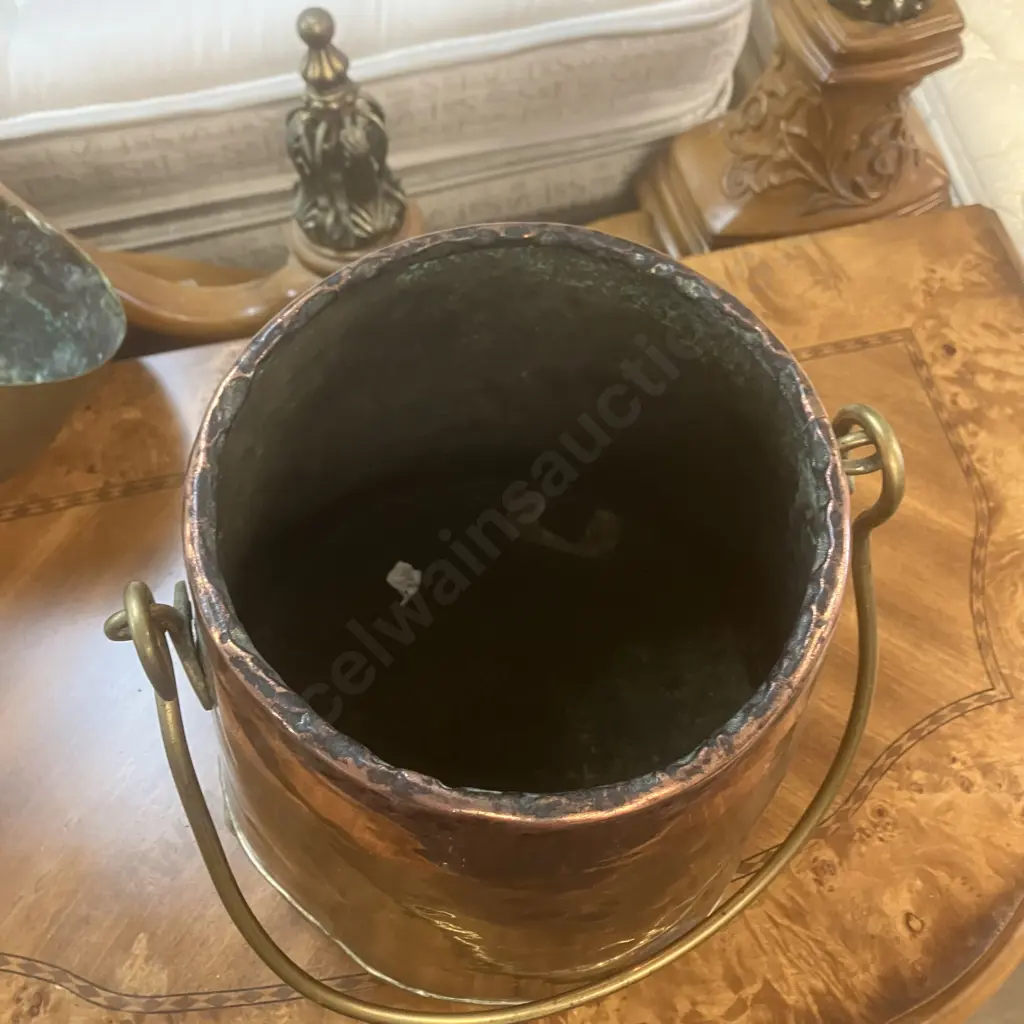 Antique Copper Brass Claw Footed Dovetailed Lidded Bucket Coal Scuttle. H45cm Image 1++