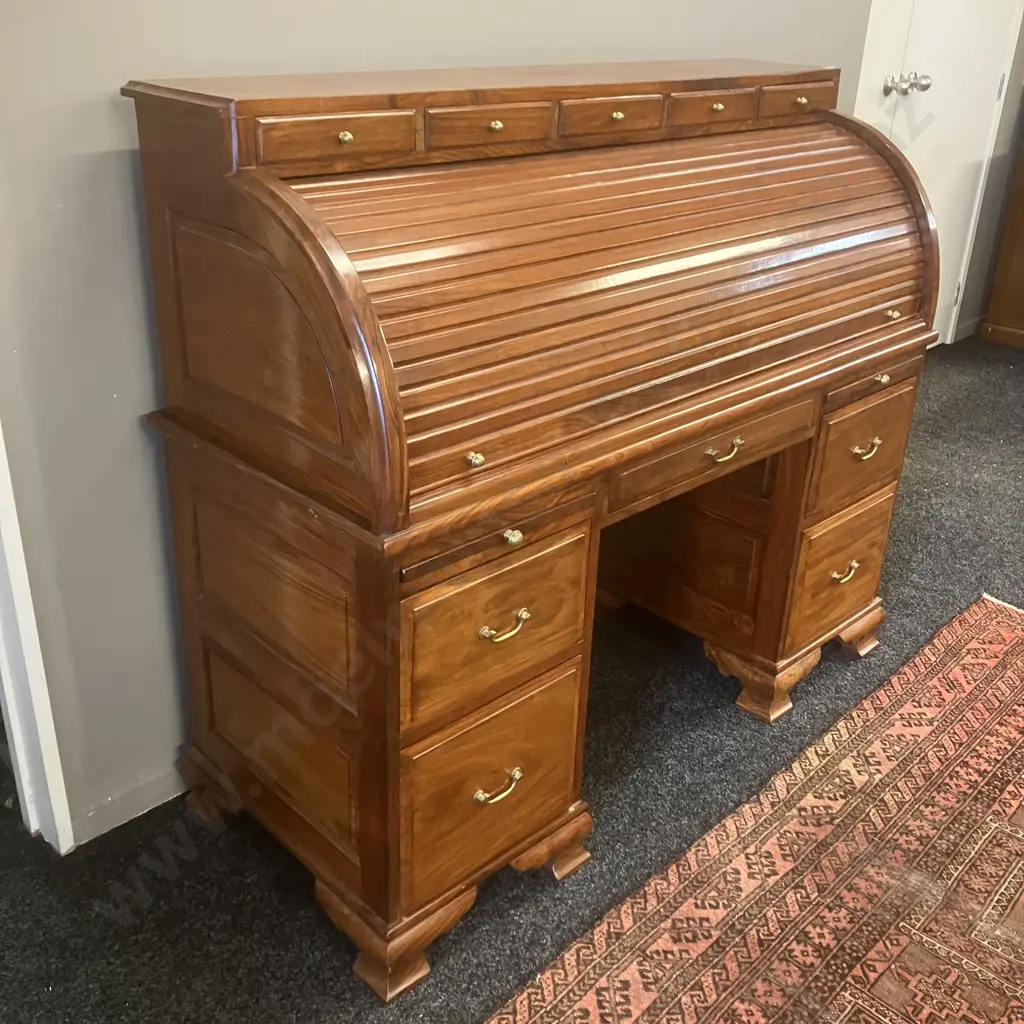 Stunning Modern Mahogany Rolltop Secretaire Kneehole Desk, 14 Drawers, Brass Handles, 2 x Pull Out Slides, Image 1++