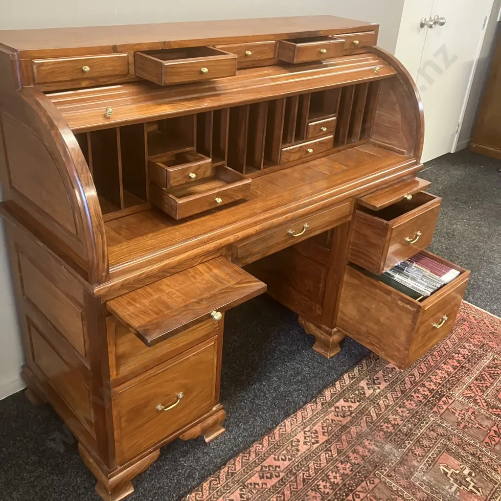 Stunning Modern Mahogany Rolltop Secretaire Kneehole Desk, 14 Drawers, Brass Handles, 2 x Pull Out Slides, Image 1++