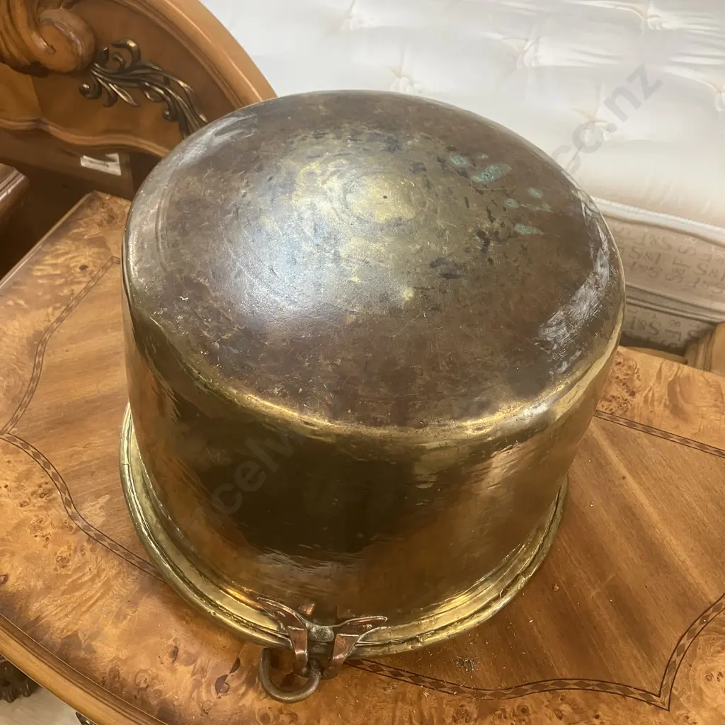 Antique Brass Jam Pot Cauldron With Handle. 28 x 39cm Image 1++