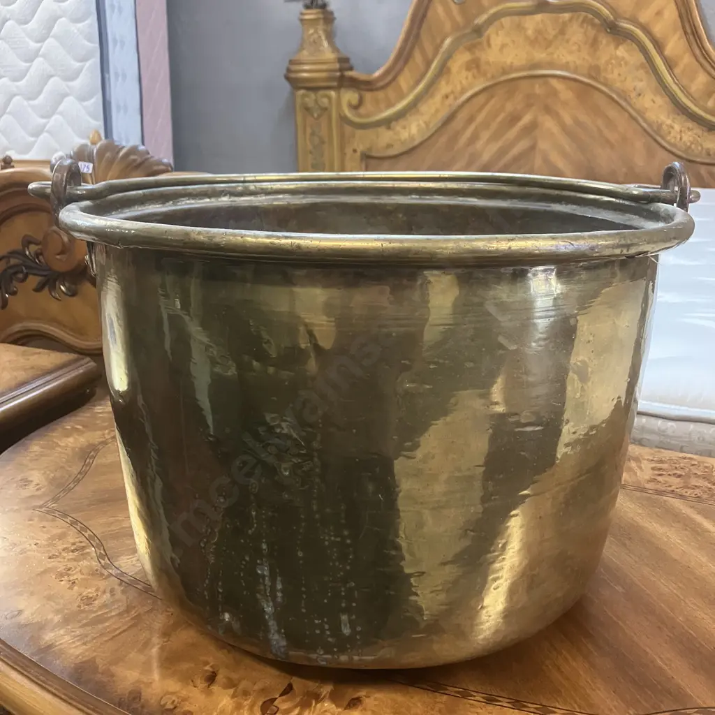 Antique Brass Jam Pot Cauldron With Handle. 28 x 39cm Image 1++