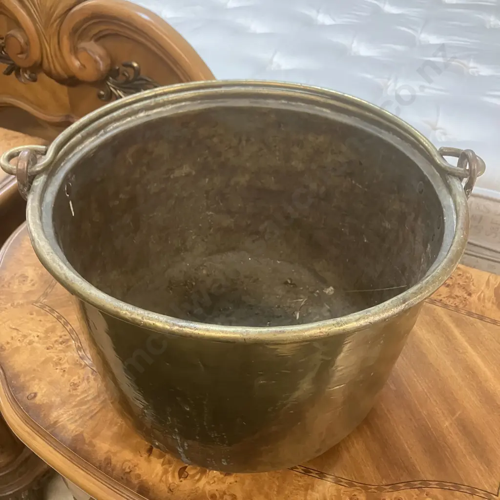 Antique Brass Jam Pot Cauldron With Handle. 28 x 39cm Image 1++