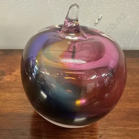 Signed Peter Raos Art Glass Apple Paper Weight