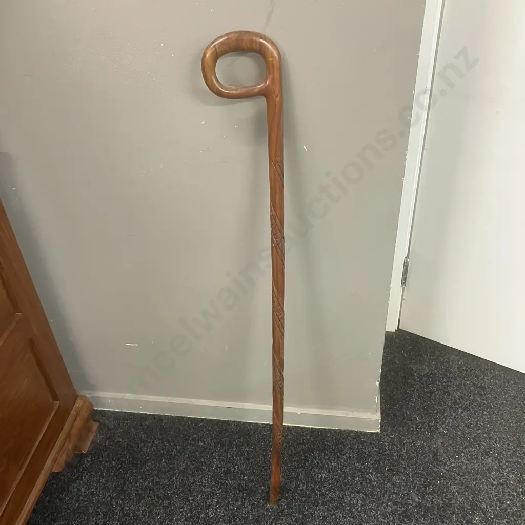 Vintage Walking Stick With Round Handle & Carved Shaft. H93cm Image 1++
