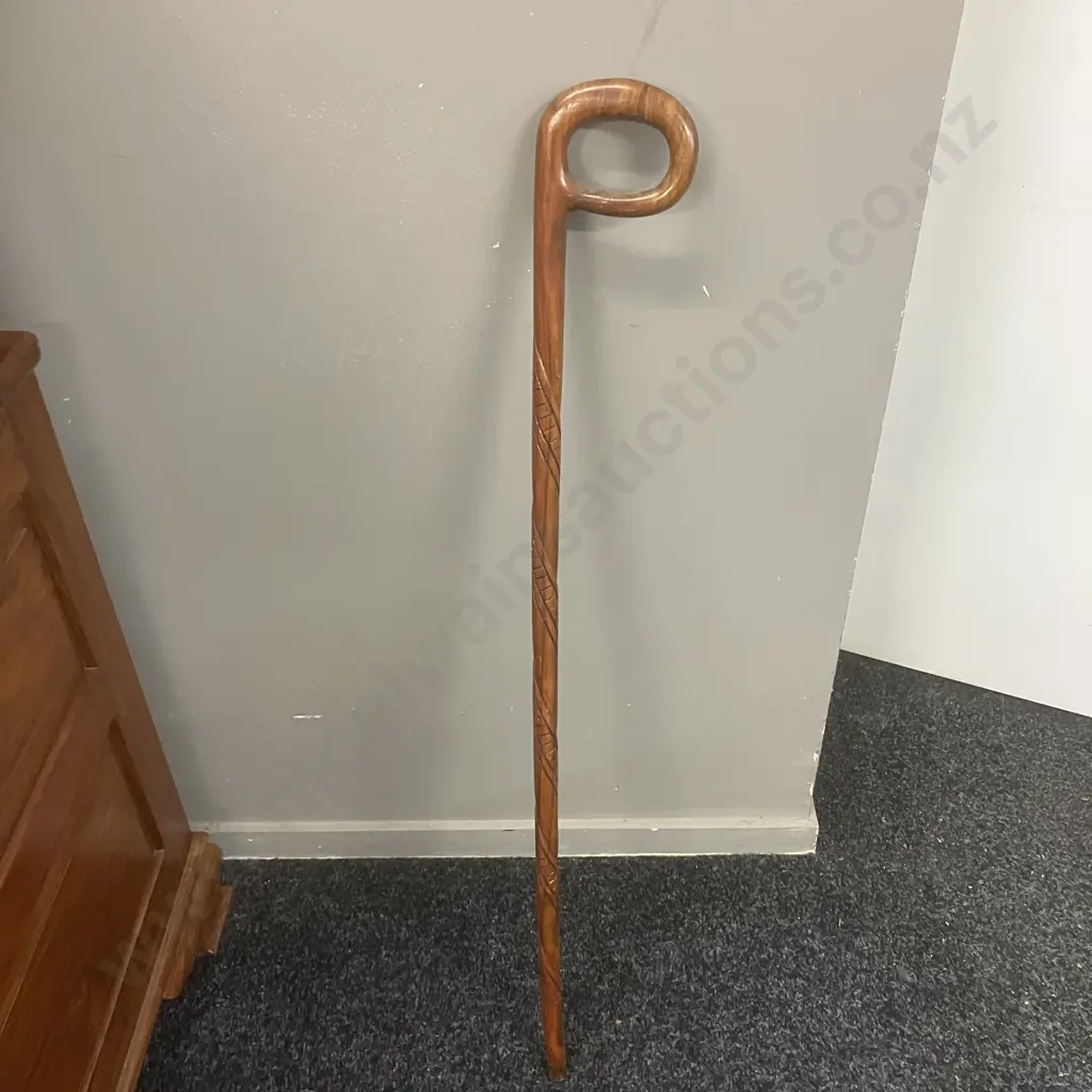Vintage Walking Stick With Round Handle & Carved Shaft. H93cm Image 1++