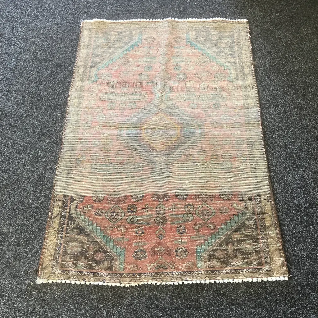 Vintage Persian Floor Rug. 85 x 125cm Black, Green, Tan Tones (Some Paint Damage) Image 1++