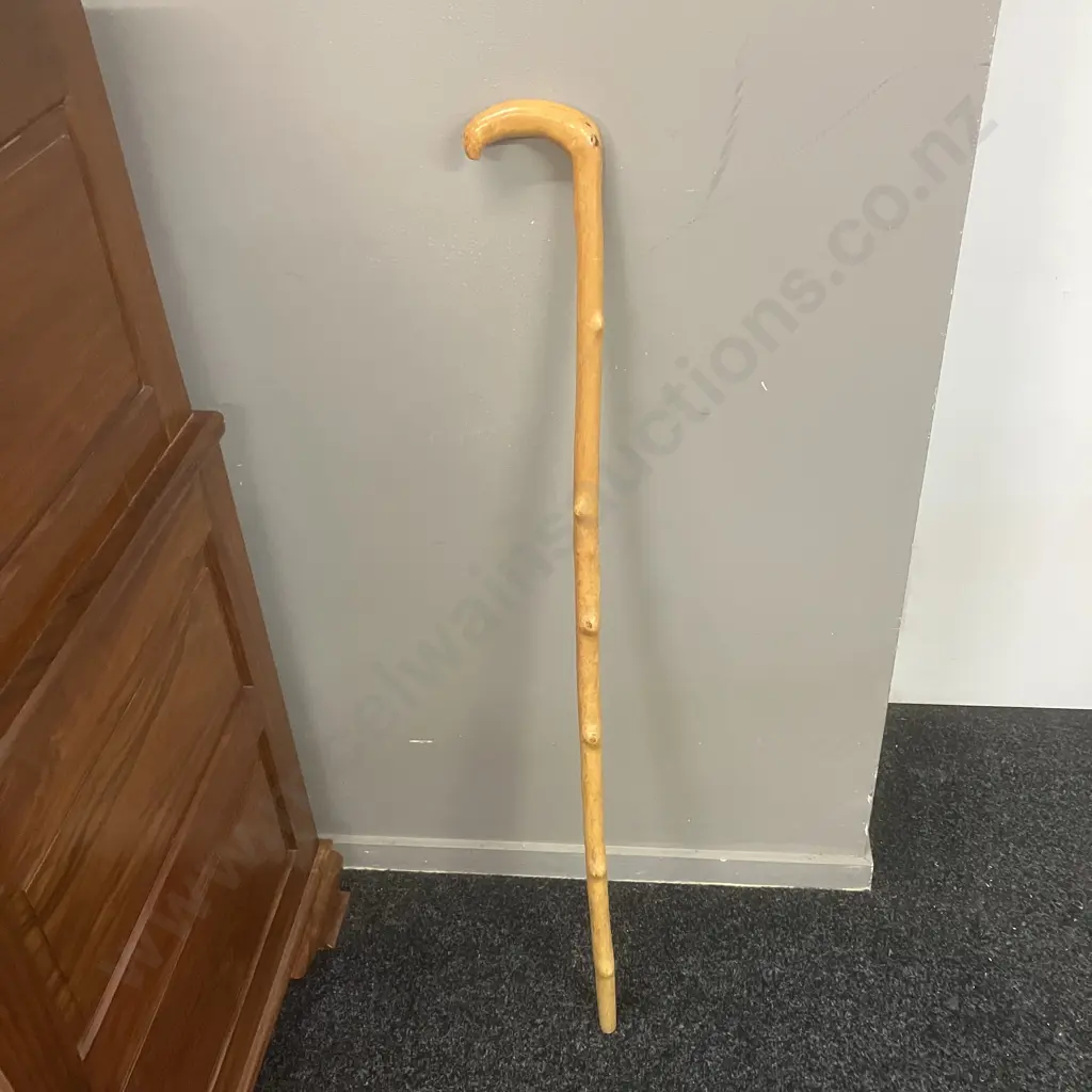 Vintage Natural Wood Walking Stick. H101.5cm Image 1++