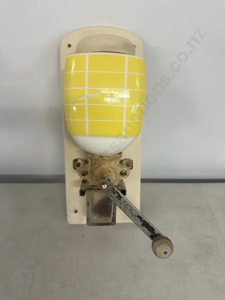 Vintage German Zassenhaus Wall Hung Coffee Grinder #882 Image 1++