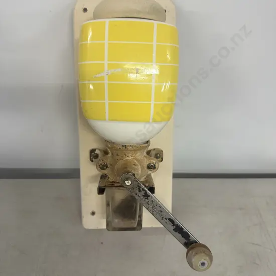 Vintage German Zassenhaus Wall Hung Coffee Grinder #882