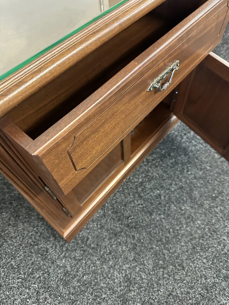 Mahogany Two Door, Single Drawer Cabinet With Glass Top H64,W70,D38cm. Image 1++