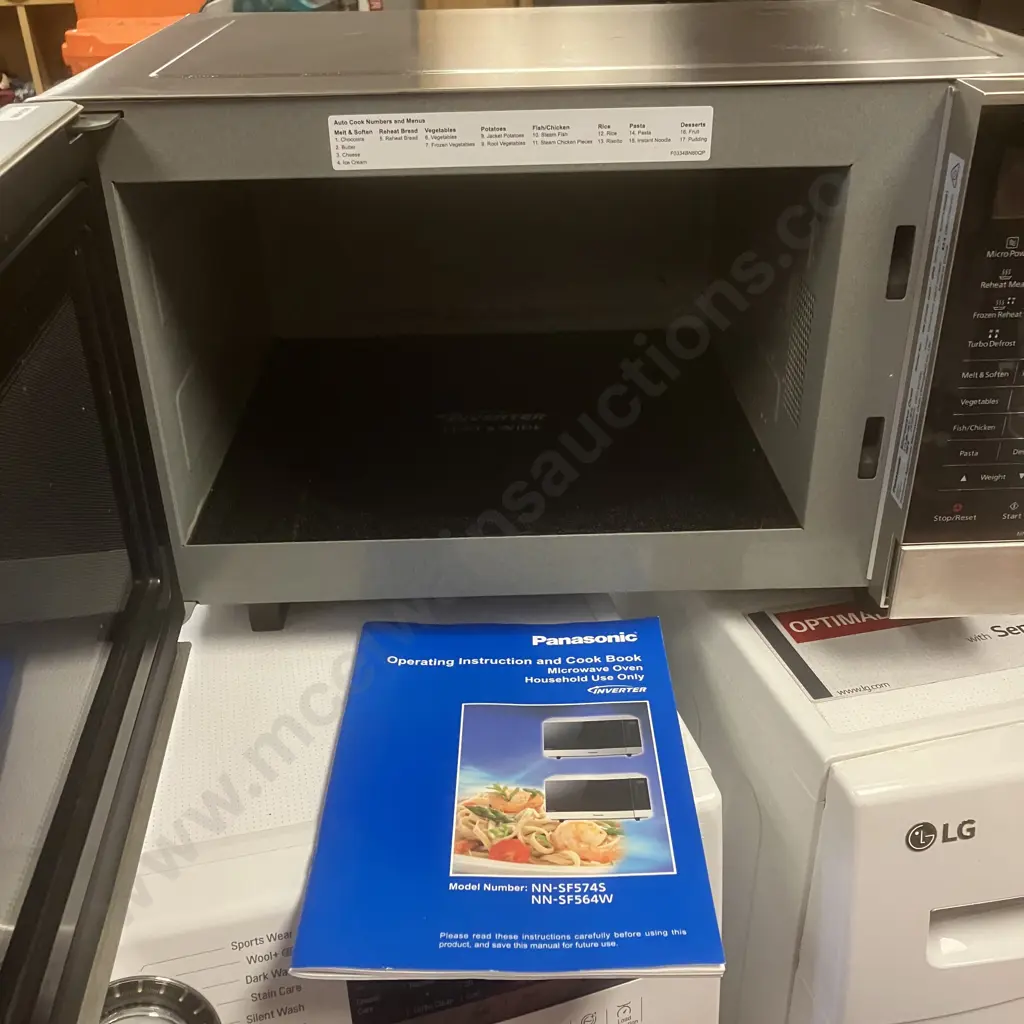 Panasonic NN-SF574S 27L Flatbed Inverter Microwave With Manual Image 1++