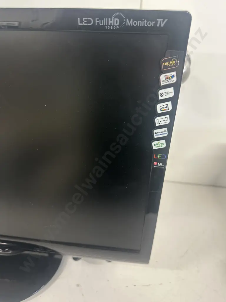 LG Monitor TV Flatron M2380D Image 1++
