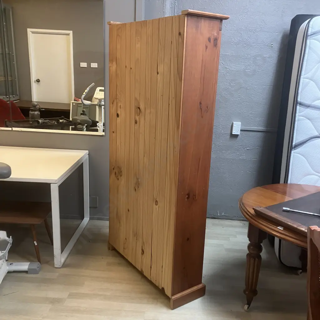 Pine 4 Shelf Bookcase. H186 W95 D30cm Image 1++