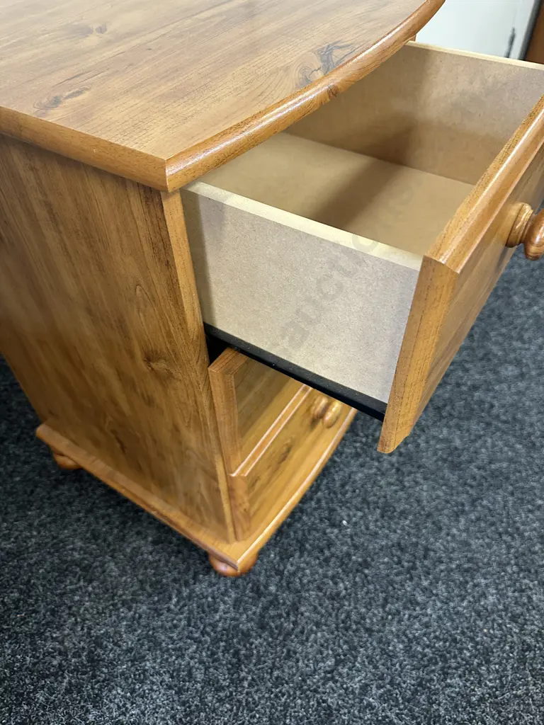 Oxford 3 Drawer Bedside Unit With Knob Handles In Velvet Cherry Finish Image 1++