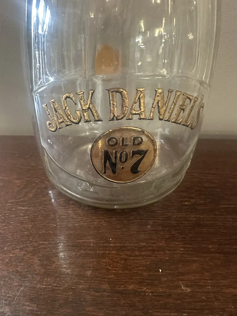 Vintage Jack Daniels Decanter 'Old No 7' H33cm. Image 1++