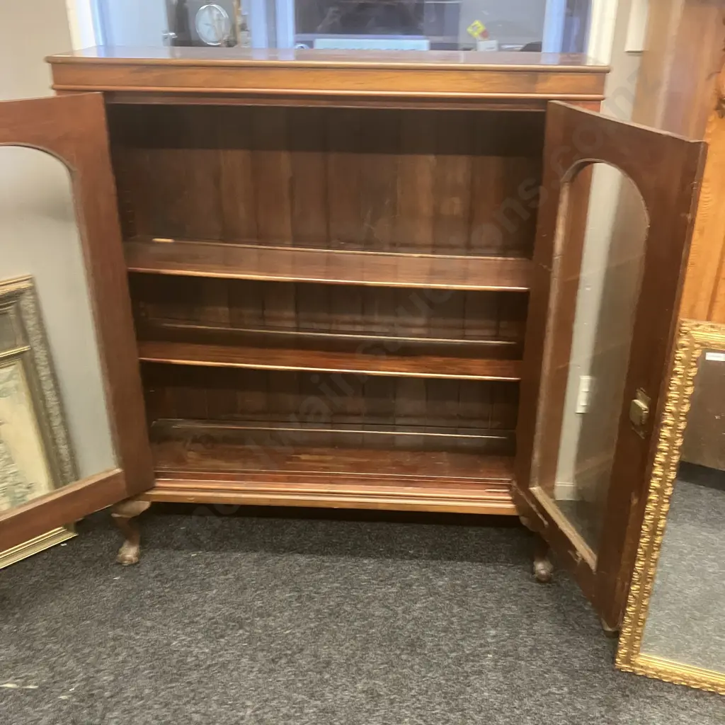 Victorian Antique 2 Door Display Cabinet / Bookcase With Key, 2 Wooden Shelves, Ball & Claw Feet. H130 W115 D30cm Image 1++