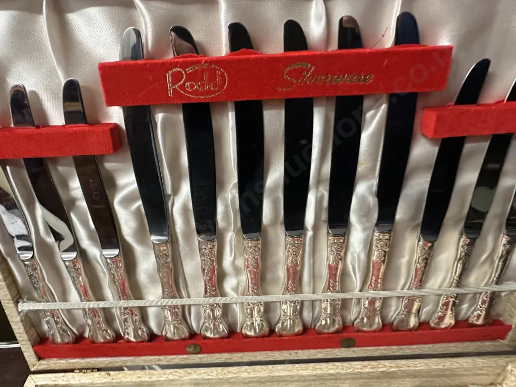 Canteen Of Rodd Camile Cutlery  Image 1++