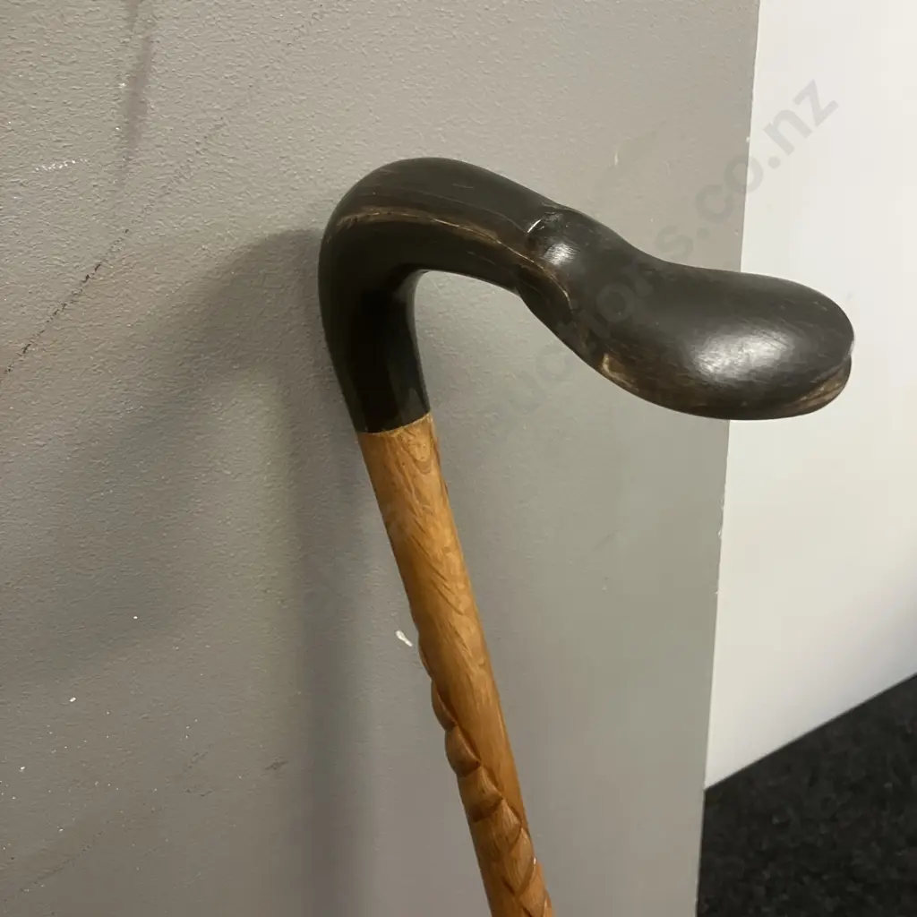 Vintage Walking Stick With Carved Shaft & Duck Shaped Handle. H93cm Image 1++