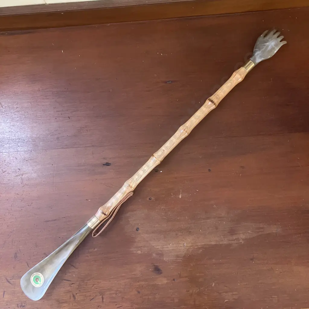 Vintage 1960s Italian Bamboo Shoe Horn Back Scratcher - Mid-Century Modern Image 1++