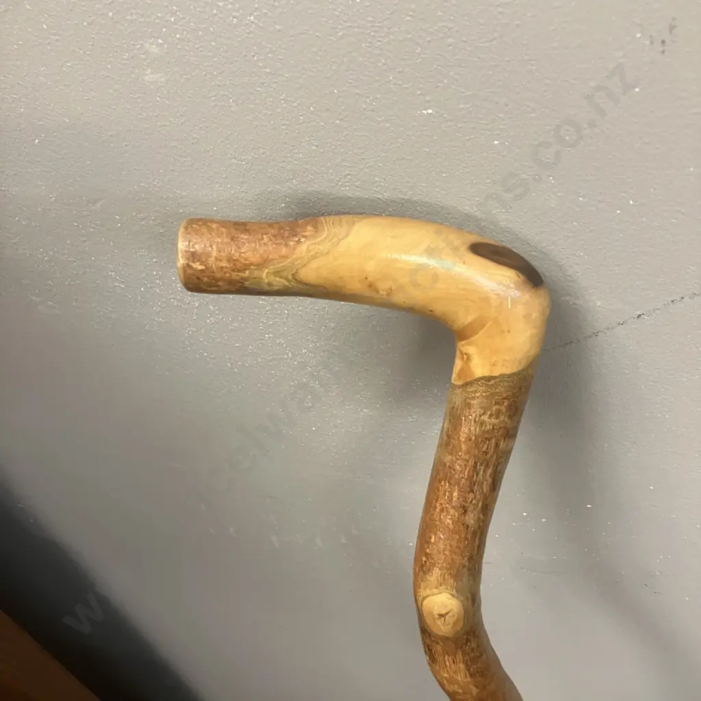 Vintage Natural Wooden Walking Stick. H97cm Image 1++
