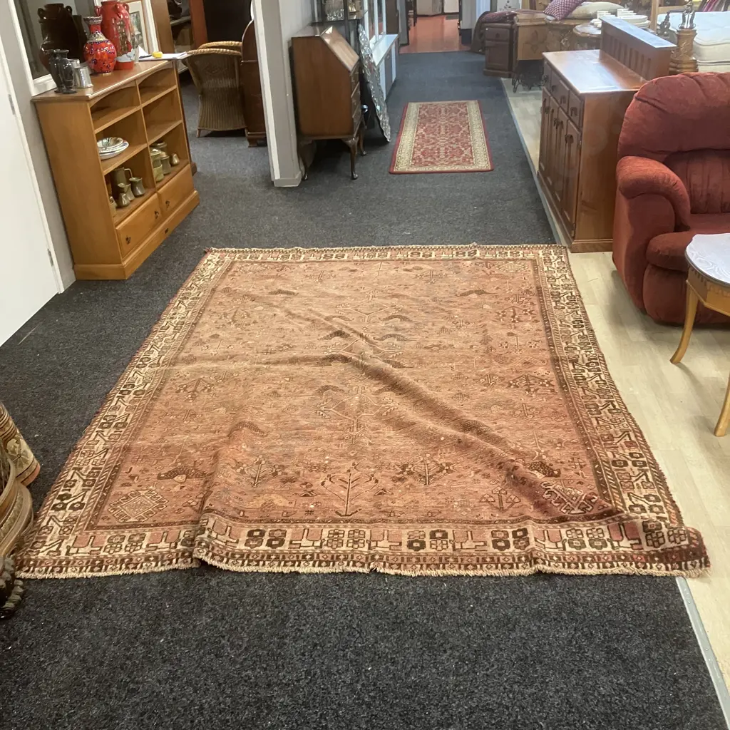 Vintage Persian Rug. 212 x 284cm (Worn & Marked) Image 1++