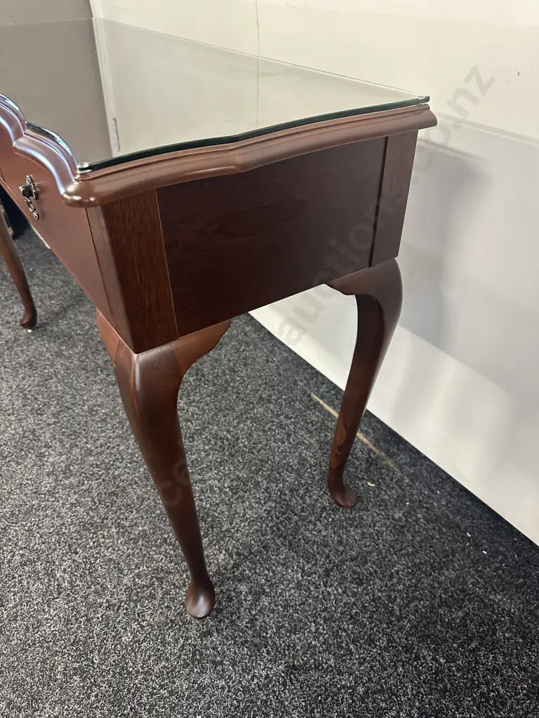 Baldwin Furniture Mahogany Console Table With Two Drawers, Cabriole Legs & Glass Top H70,W99,D37cm. Image 1++