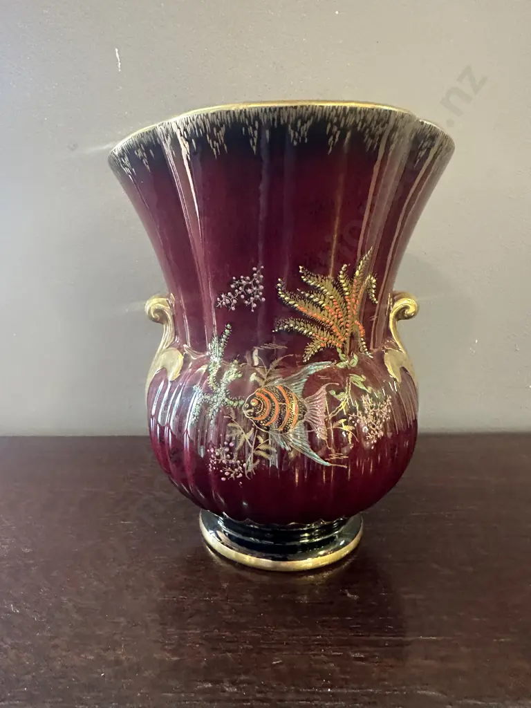 Crown Devon Fieldings Vase #A4459 H20cm. Image 1++