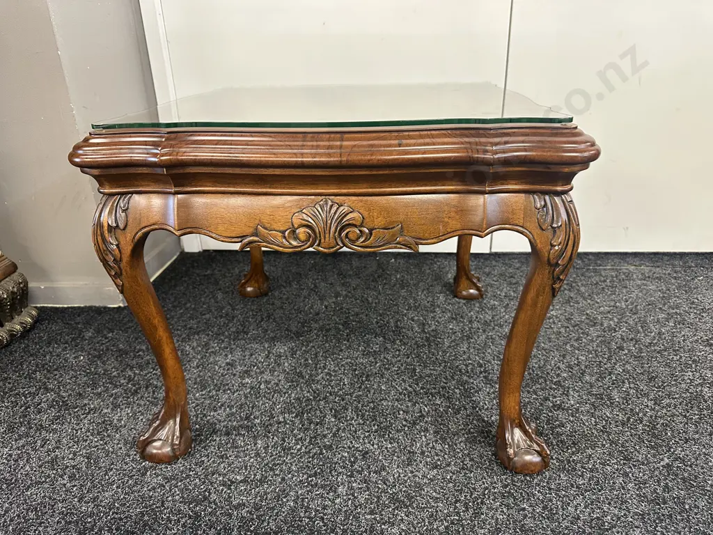 Ornate Walnut Square Side Table Scalloped Edged Claw Feet Glass Top H49,60x60cm. Image 1++