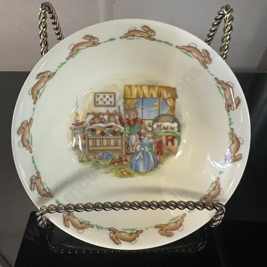 Vintage Royal Doulton Bunnykins Bowl. Dia 15cm