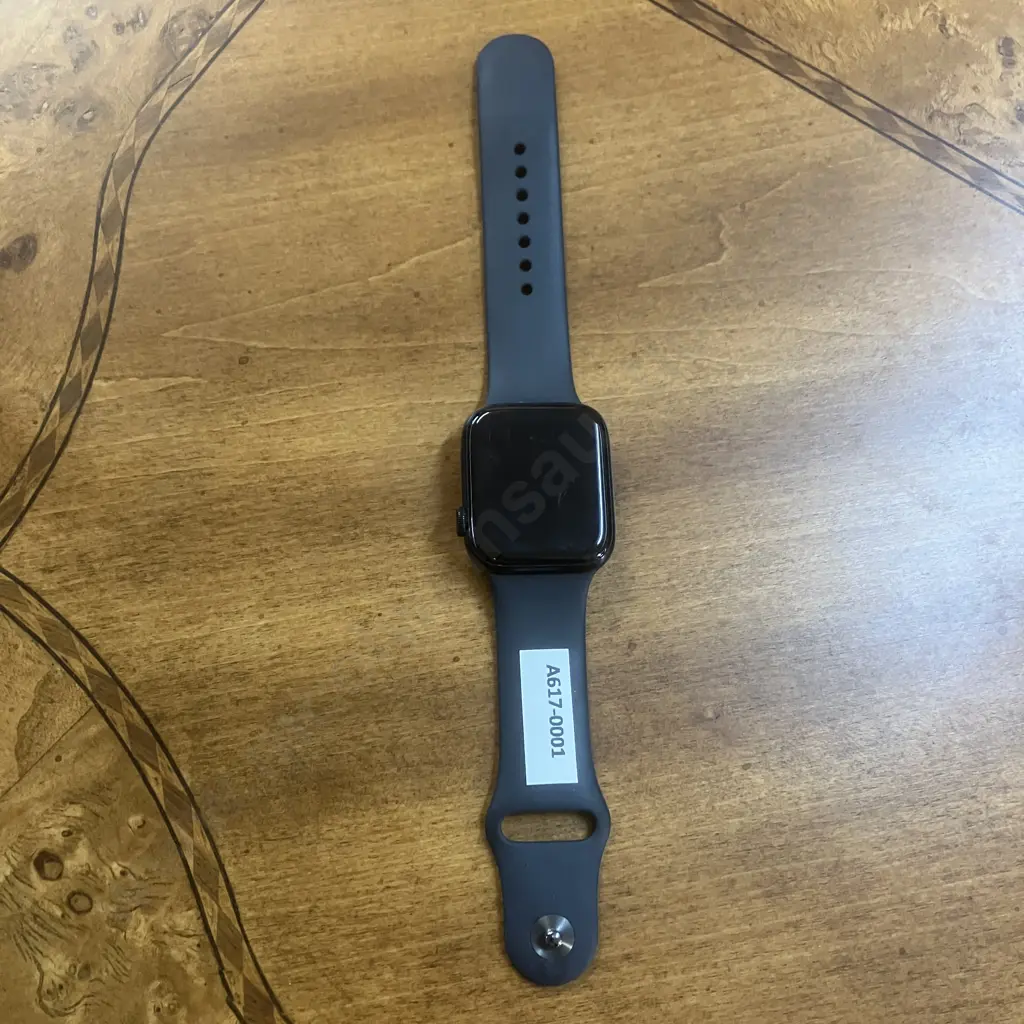 Apple Watch SE # MFZWGWWFL X2723 Image 1++