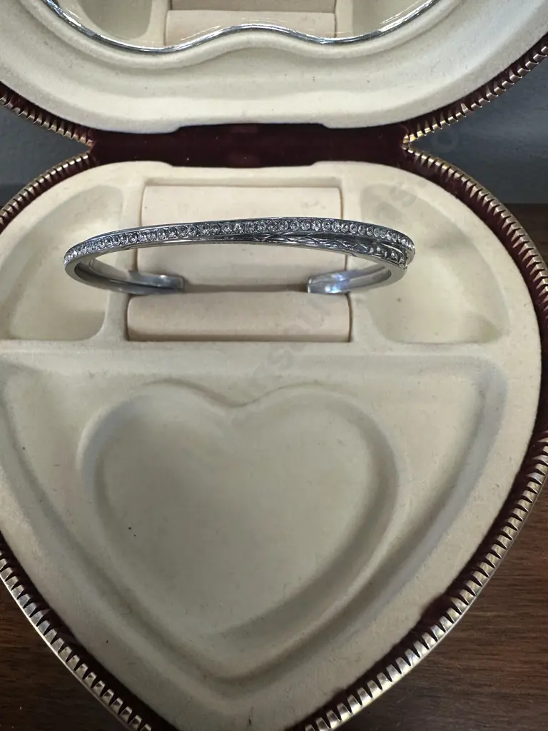 Silver GUESS Bracelet Image 1++