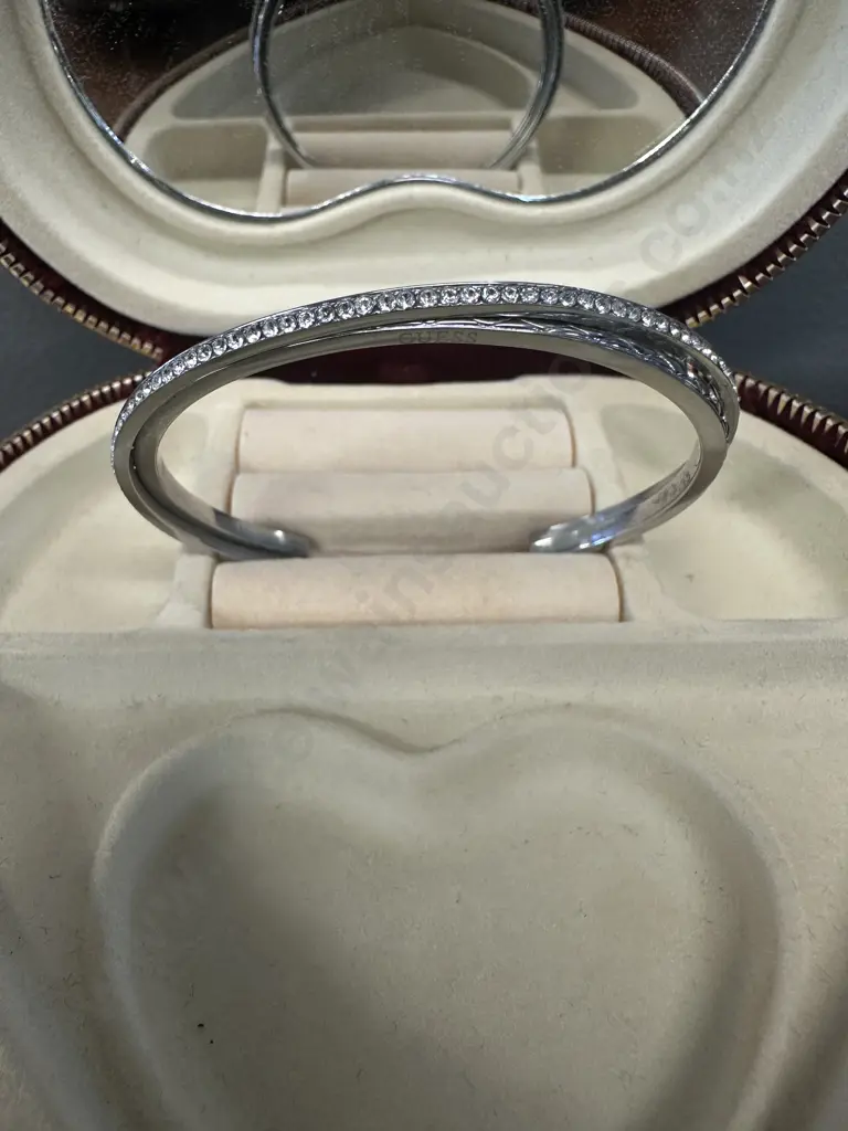 Silver GUESS Bracelet Image 1++