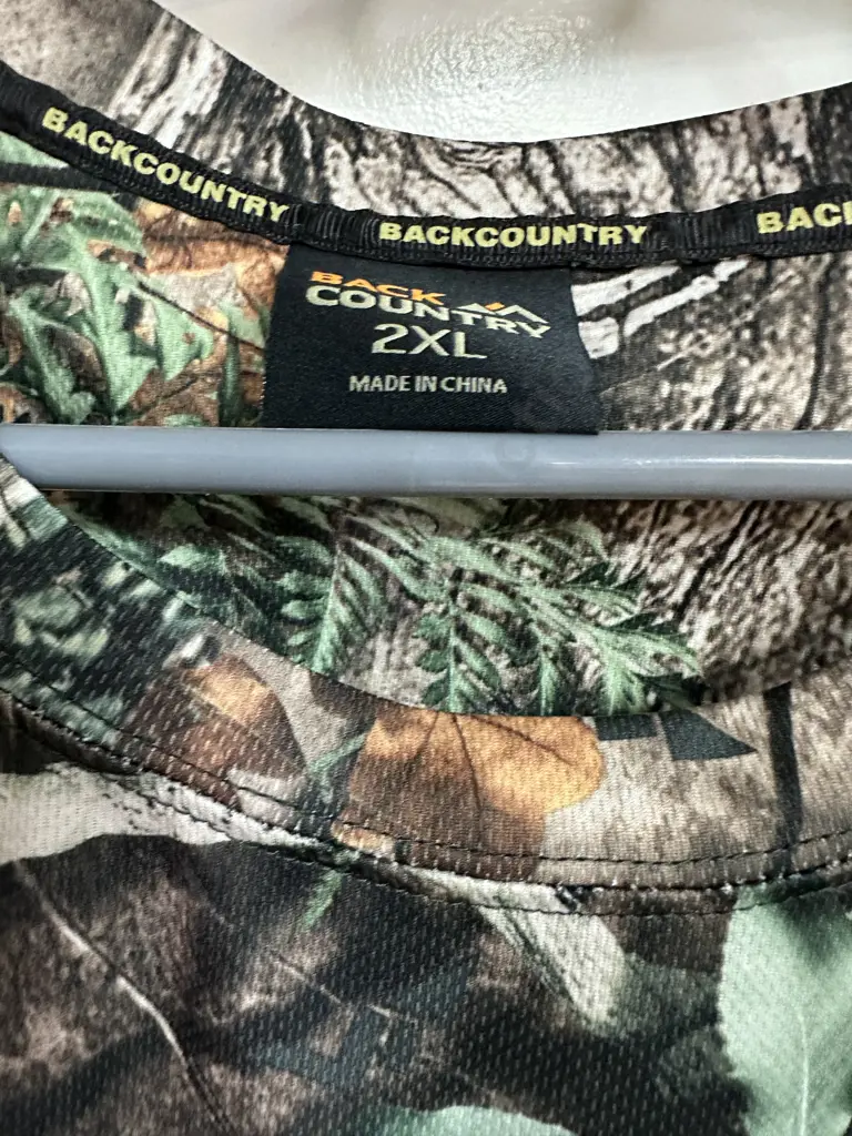 Back Country Camouflage Tee Shirt Size 2 XL Image 1++