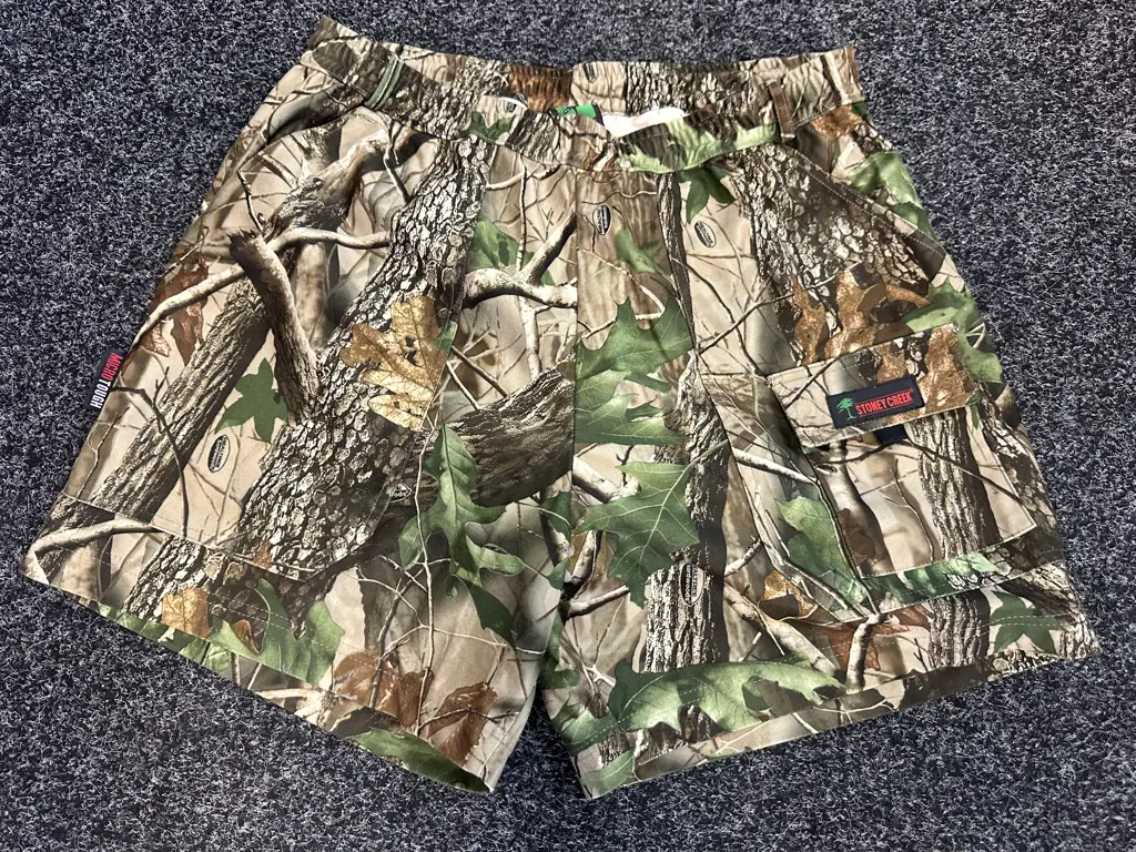 Stoney Creek Camouflage Shorts Size XL Image 1++