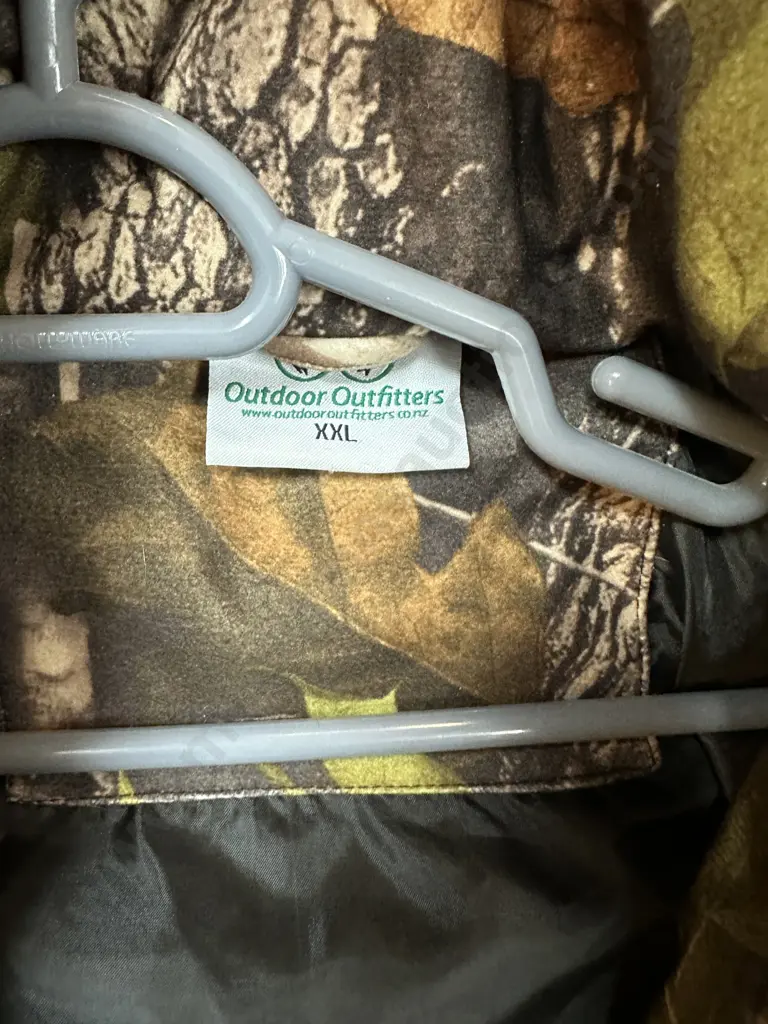 Camouflage Outdoor Outfitters Jacket XXL Image 1++