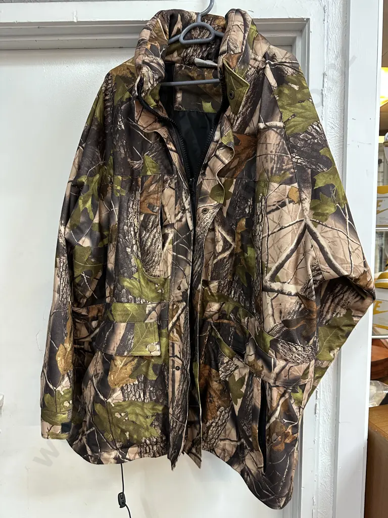 Camouflage Outdoor Outfitters Jacket XXL Image 1++