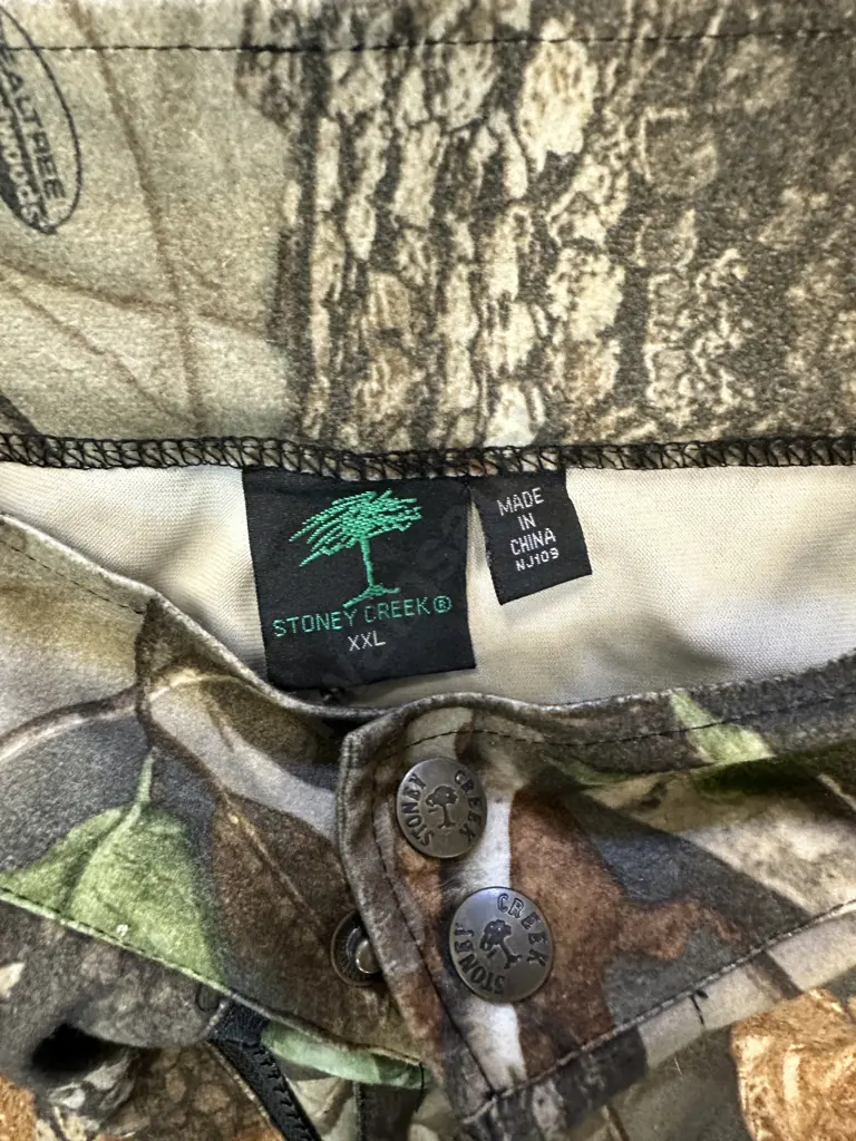 Stoney Creek Camouflage Pants Size XL Image 1++