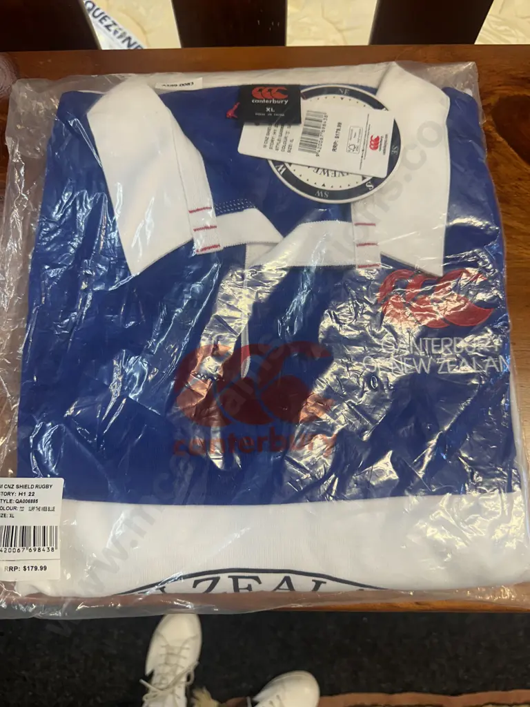 Canterbury Of New Zealand Shield Rugby Jersey Size XL Image 1++