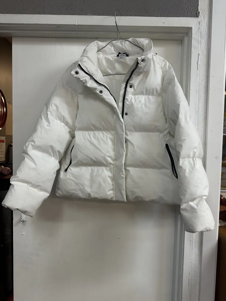 White Anko Size 14 Puffer Jacket Image 1++