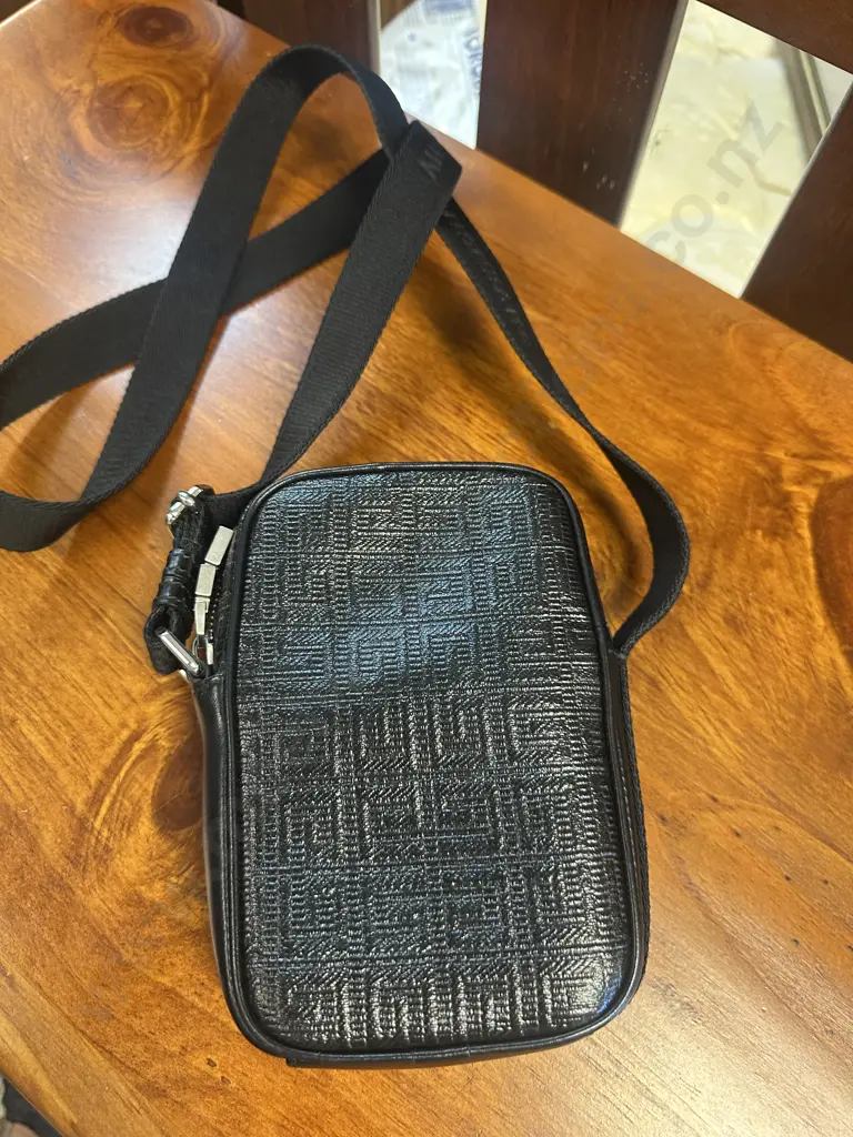 Black Givenchy Branded Bag Image 1++