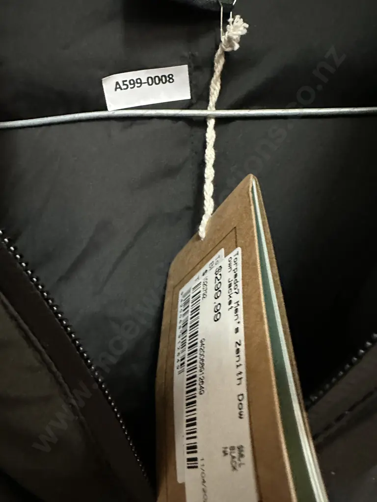 Torpedo 7 Black Mens Zenith Down Jacket Size Large Image 1++