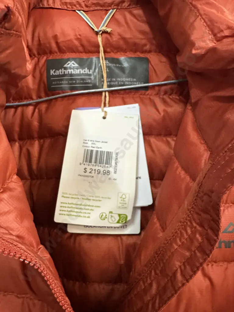 Red Earth Size XXL Mns Kathmandu Jacket Image 1++
