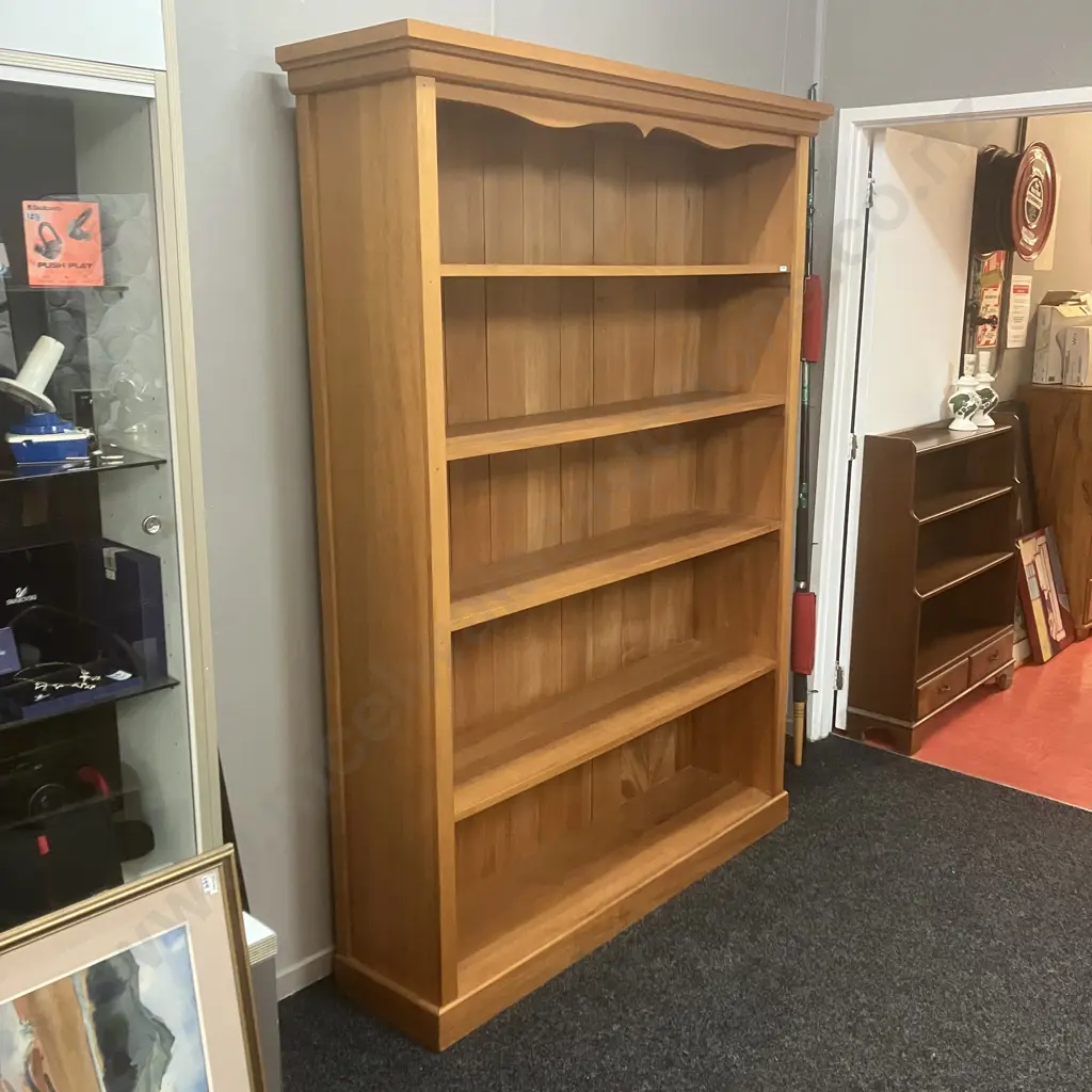 Kauri 2.0m Bookcase - Ex Woodsmen Country Furniture, 4 Fixed Shelves, Slat Back. H200 W145 D37 Image 1++