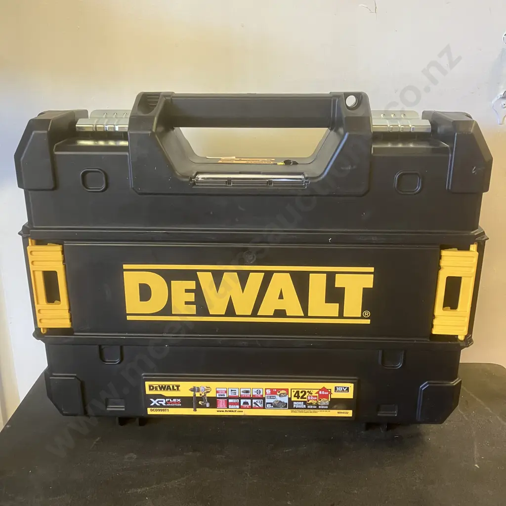 DeWalt XR Flexvolt Cordless Hammer Drill Kit 18 Volt 6Ah Image 1++