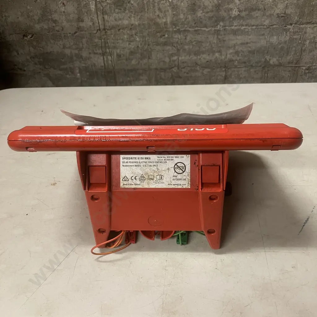 Speedrite by Tru-Test S150 MKll Portable Solar Powered Electric Fence Controller Image 1++