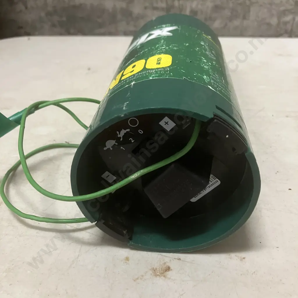 Stafix AN90 Battery Operated Energiser Image 1++