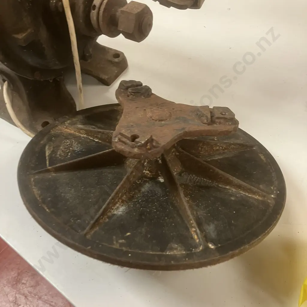 Wolseley Shearing Comb Grinder Image 1++